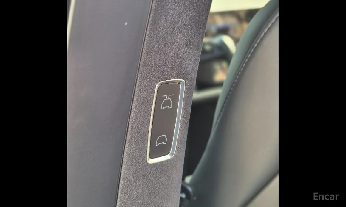 Фото 17 - Tesla Model X