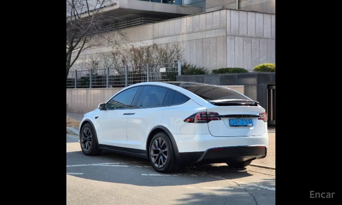 Фото 3 - Tesla Model X