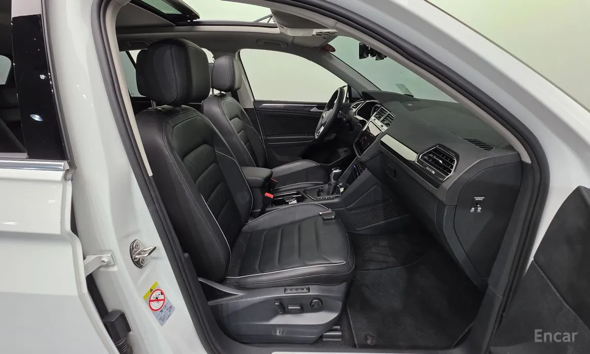 Фото 10 - Volkswagen Tiguan