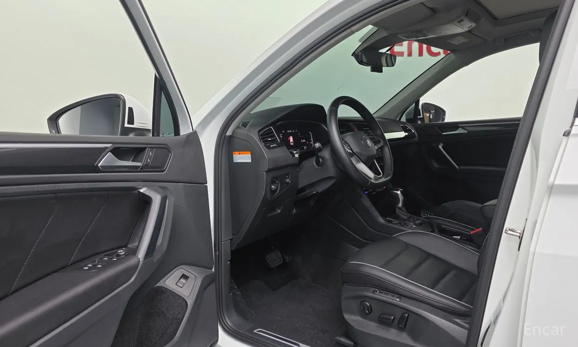 Фото 13 - Volkswagen Tiguan