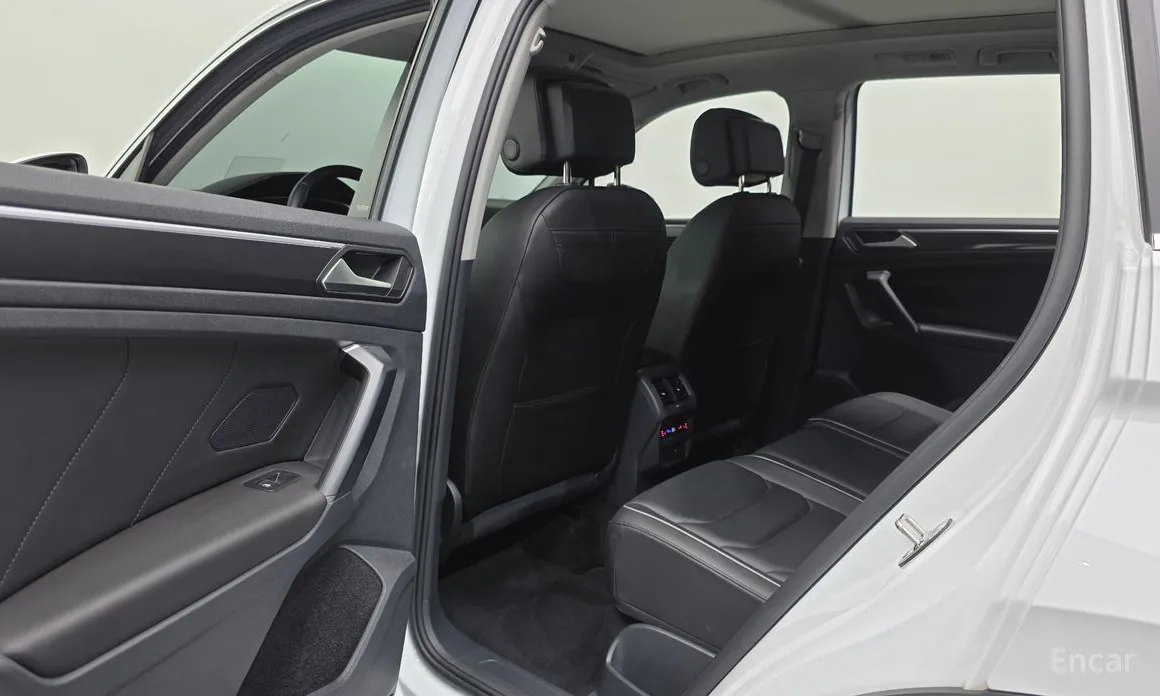 Фото 17 - Volkswagen Tiguan