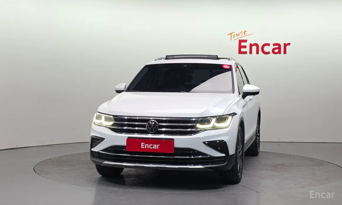 Фото 3 - Volkswagen Tiguan