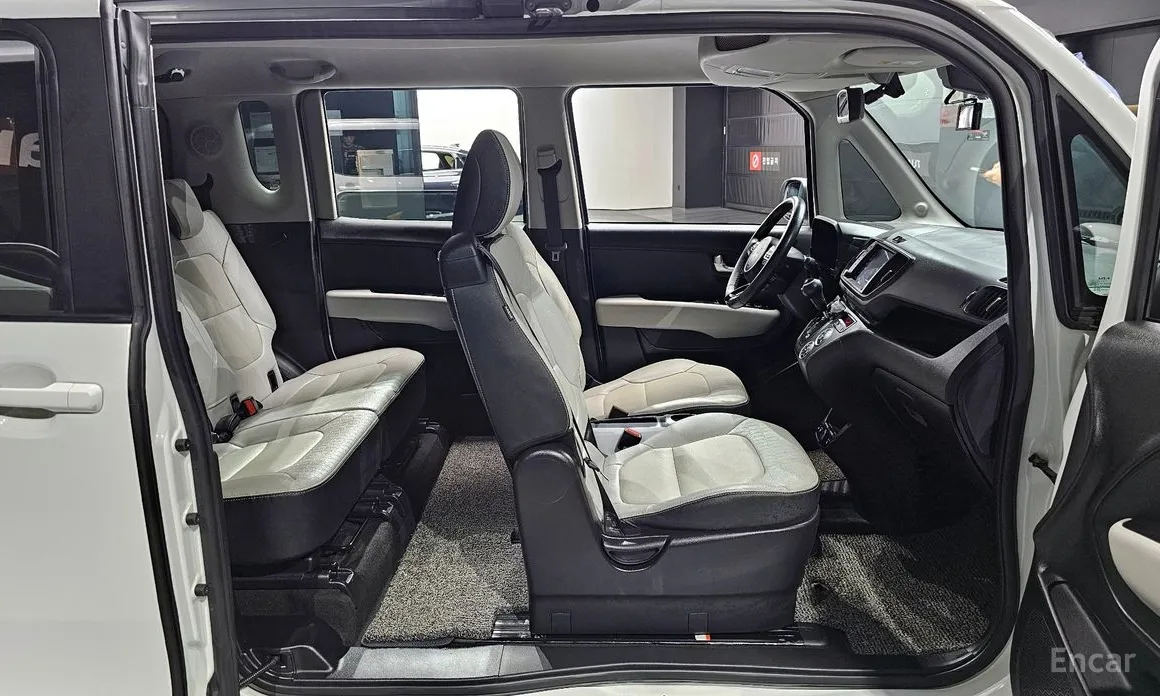 Фото 11 - Kia Ray