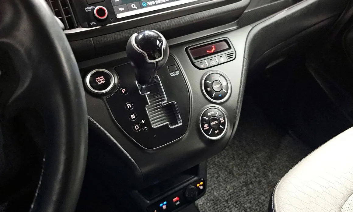 Фото 9 - Kia Ray