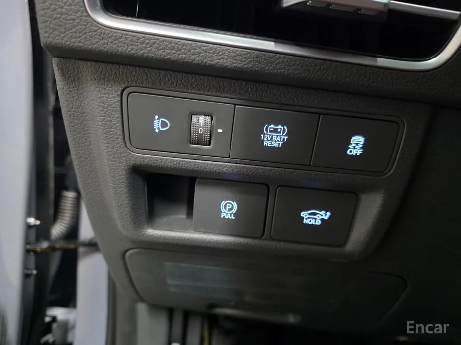 Photo 12 - Hyundai Sonata