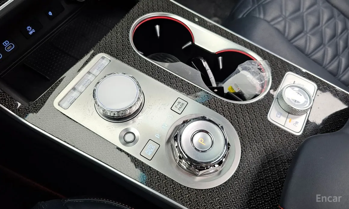 Фото 9 - Genesis GV80