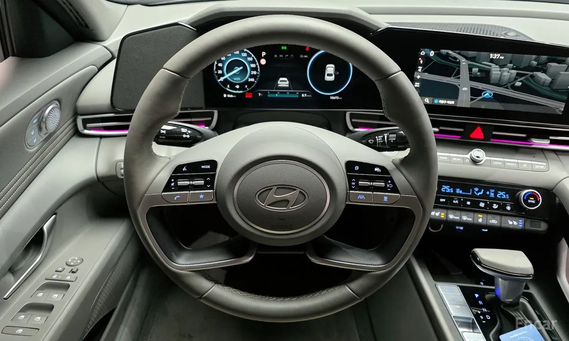 Фото 13 - Hyundai Avante