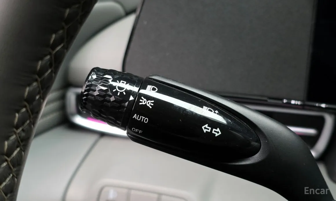 Фото 18 - Hyundai Avante