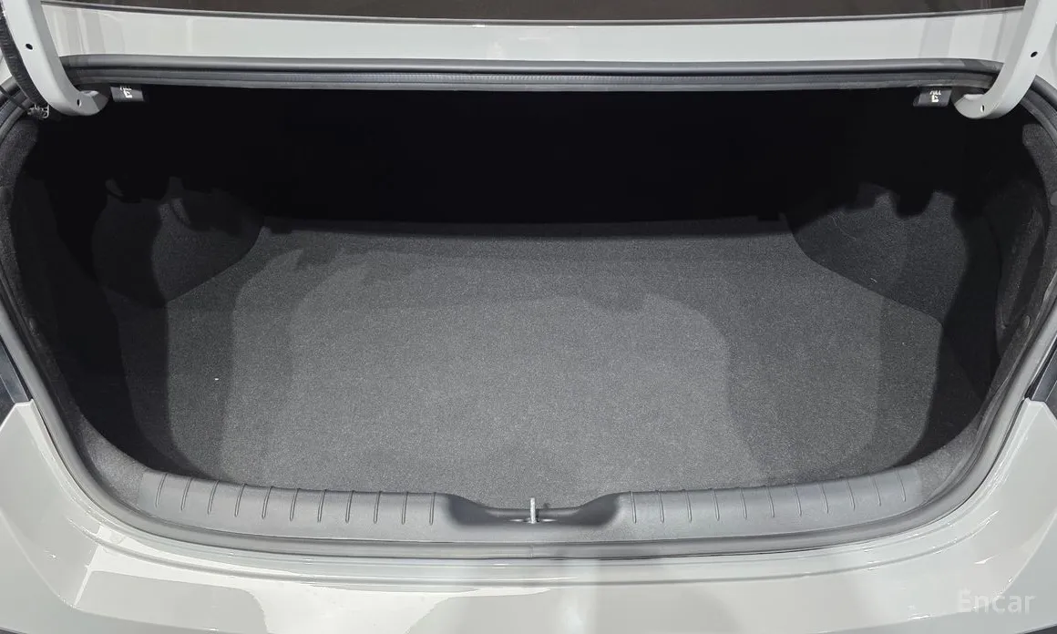 Фото 20 - Hyundai Avante