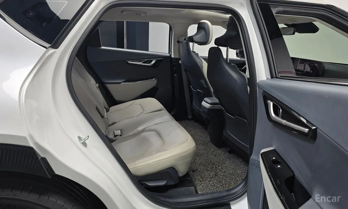 Фото 12 - Kia EV6