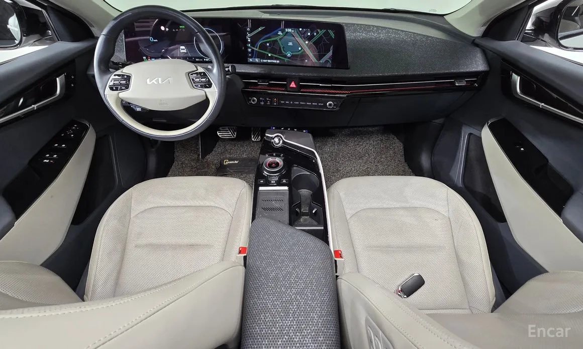 Фото 7 - Kia EV6