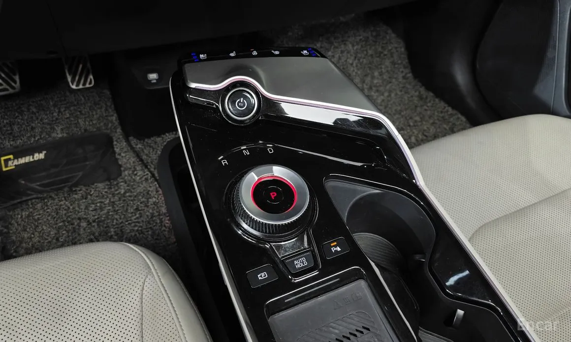 Фото 9 - Kia EV6