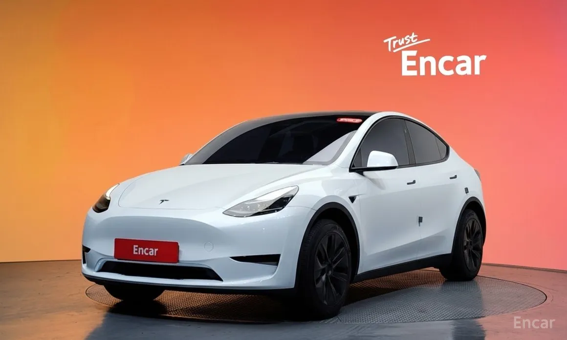 Фото 1 - Tesla Model Y