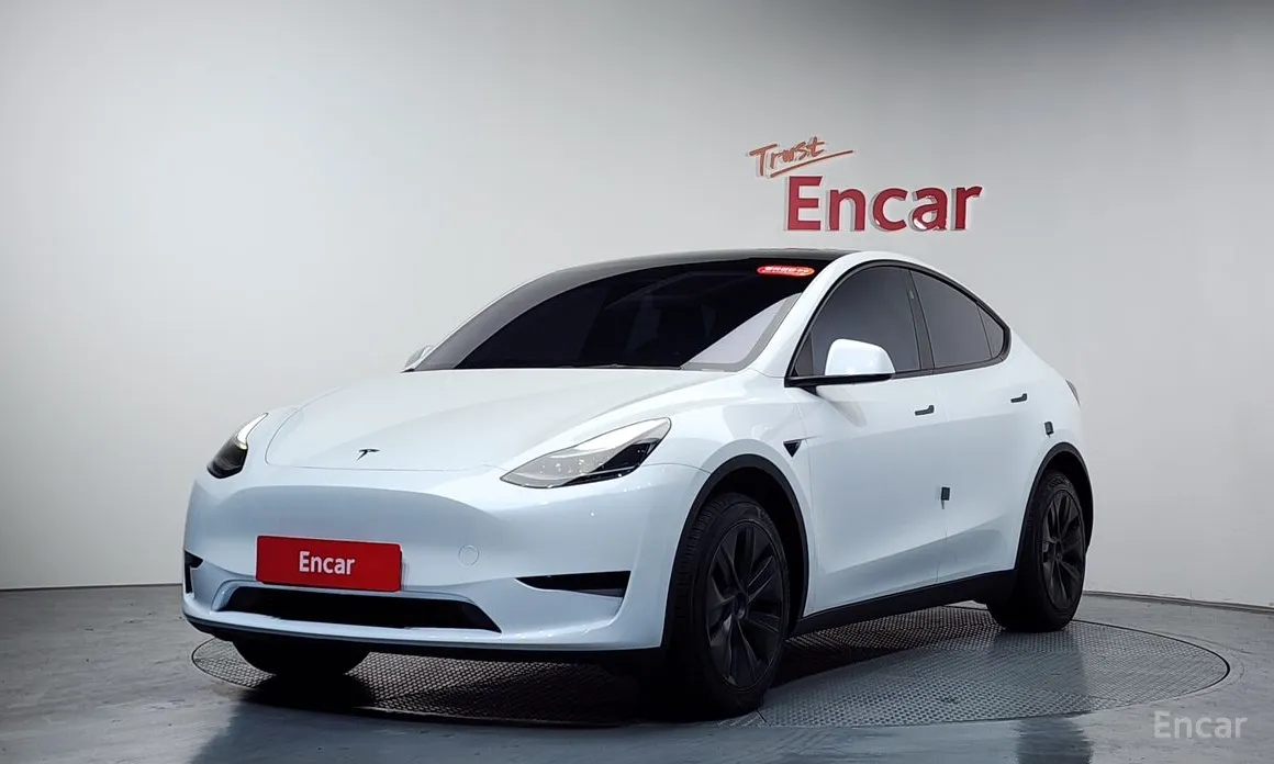 Фото 11 - Tesla Model Y