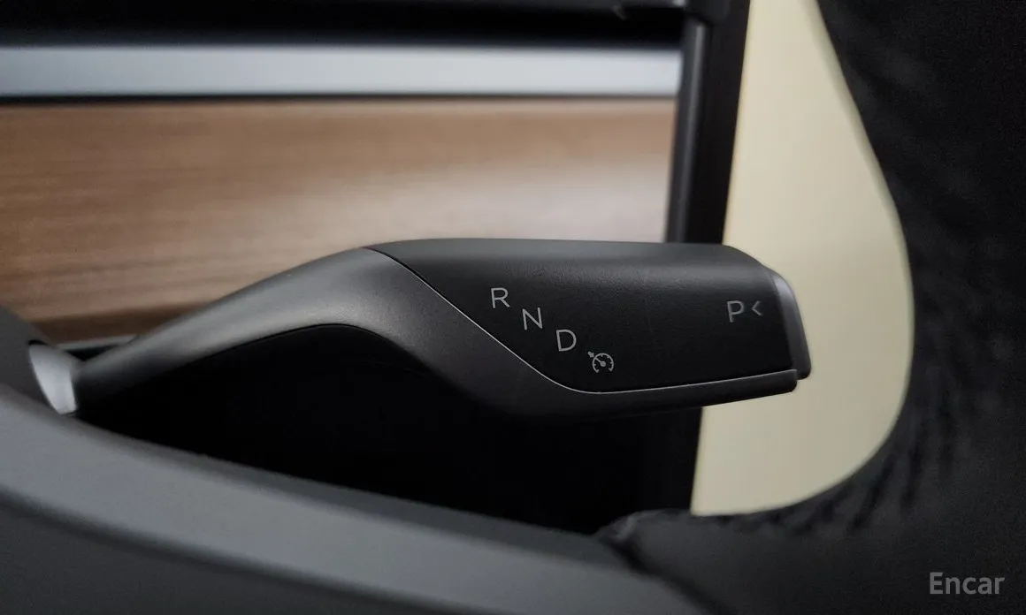 Фото 9 - Tesla Model Y