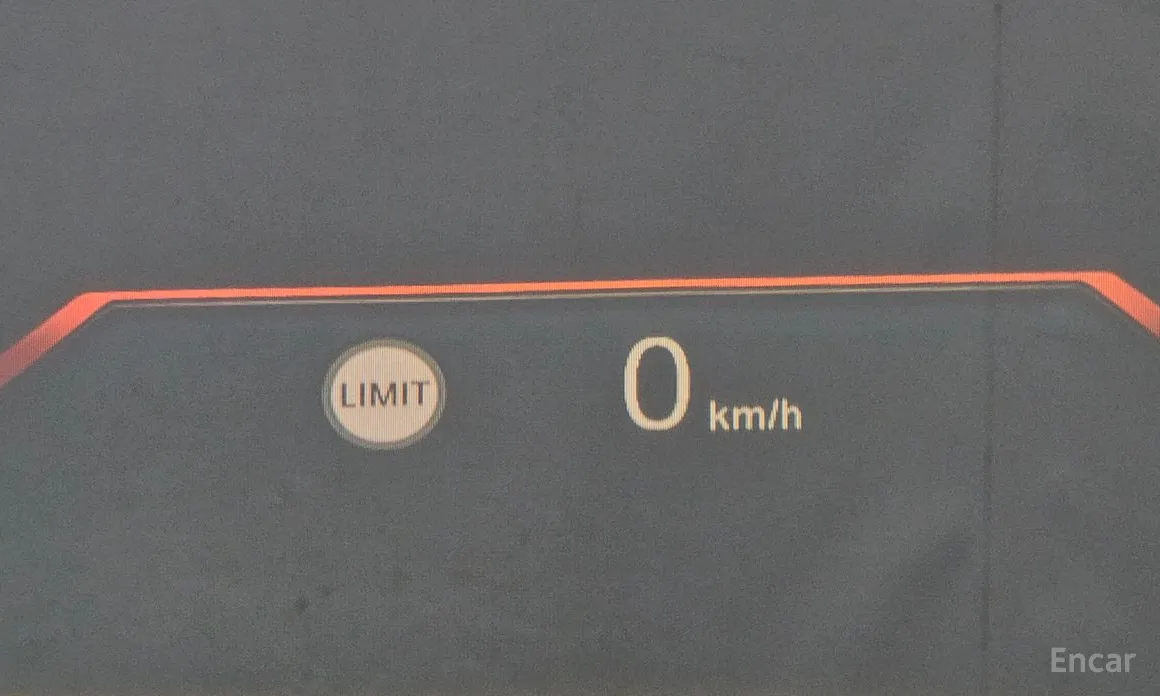 Фото 17 - BMW i4