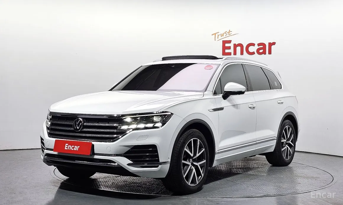 Photo 1 - Volkswagen Touareg