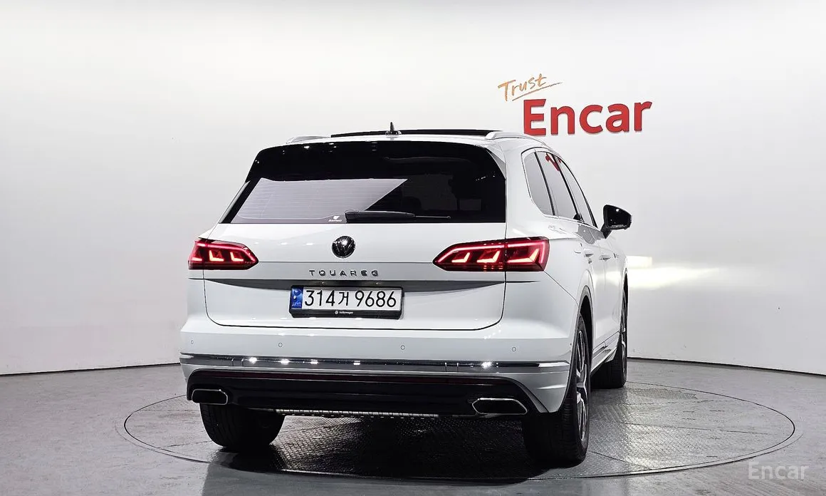 Photo 4 - Volkswagen Touareg