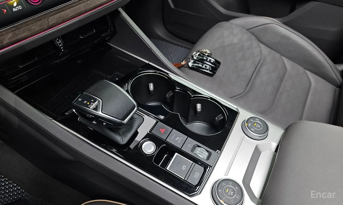 Photo 9 - Volkswagen Touareg