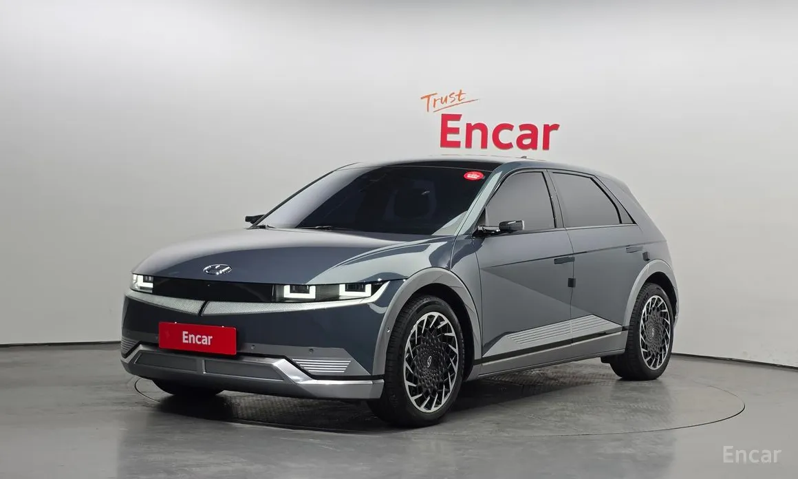 Фото 1 - Hyundai Ioniq 5