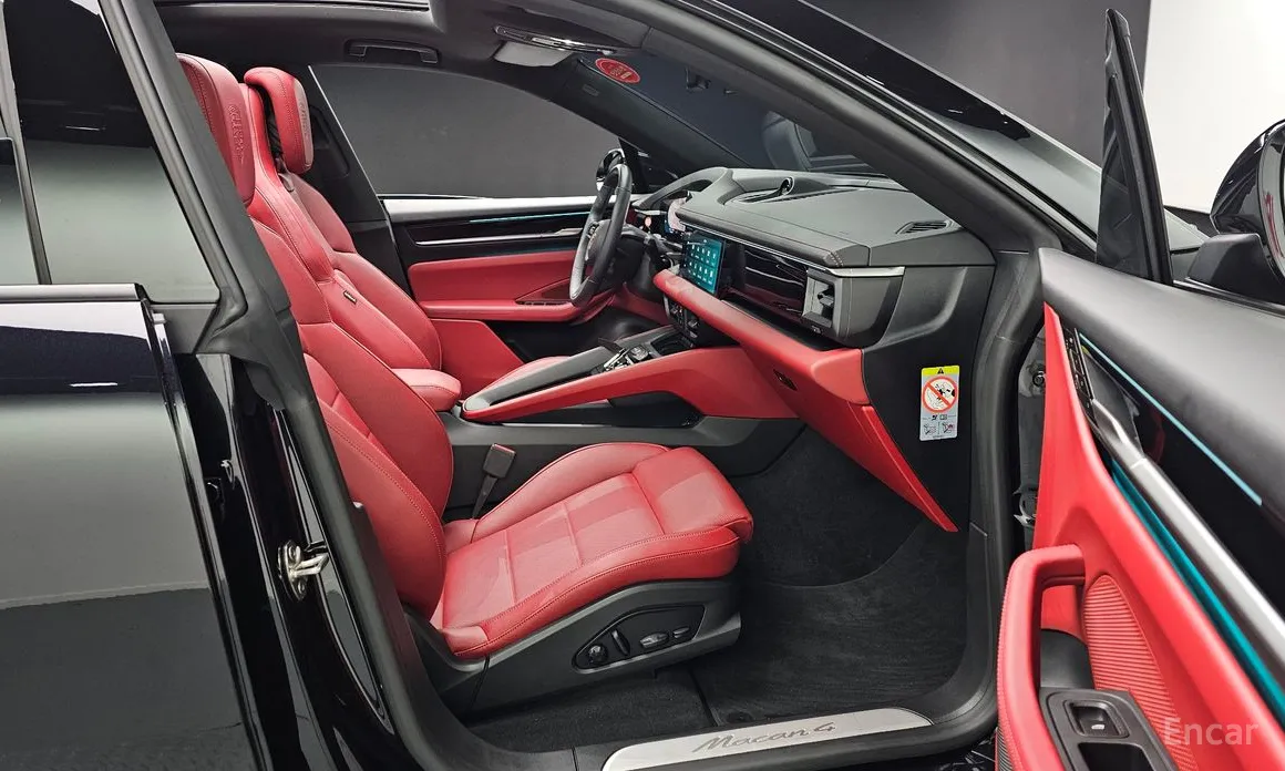 Фото 10 - Porsche Macan