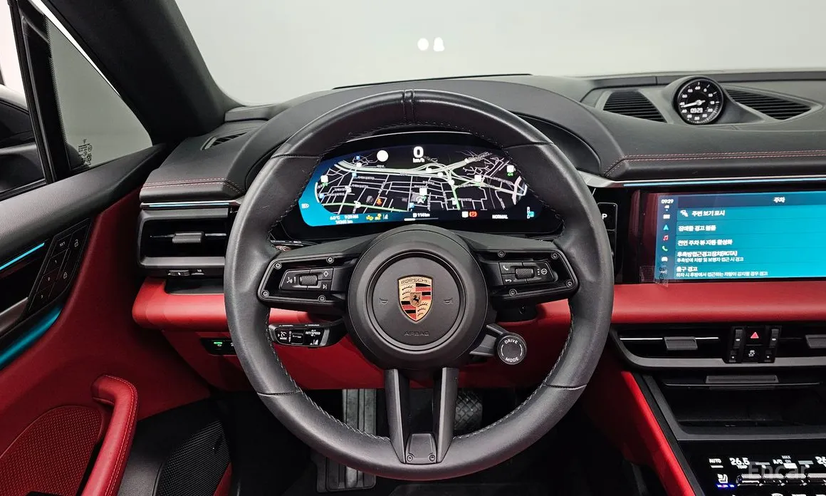 Фото 12 - Porsche Macan