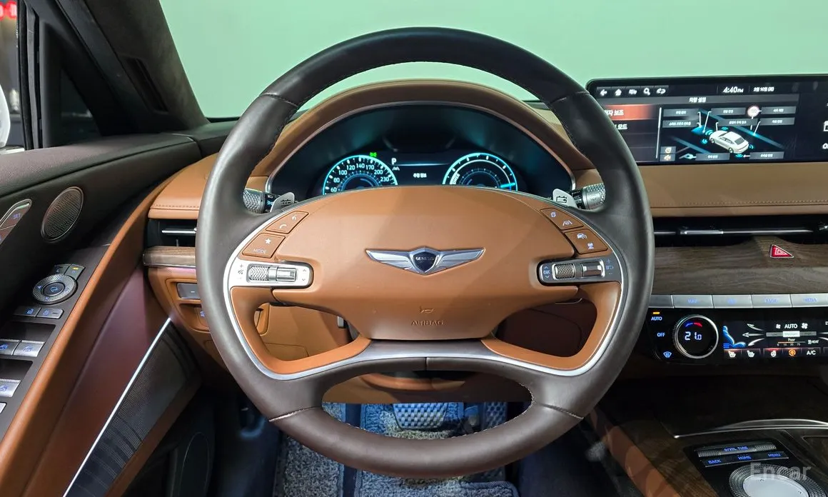 Фото 13 - Genesis G80