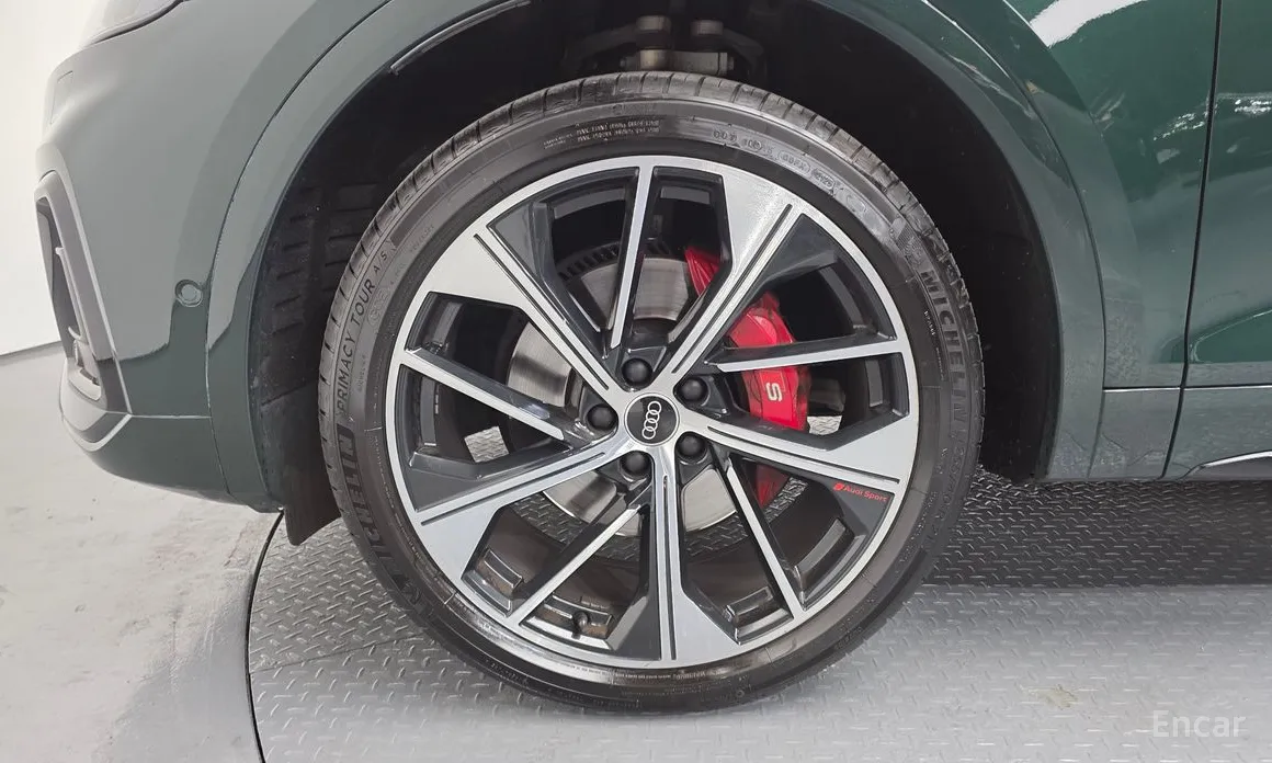 Фото 5 - Audi SQ5