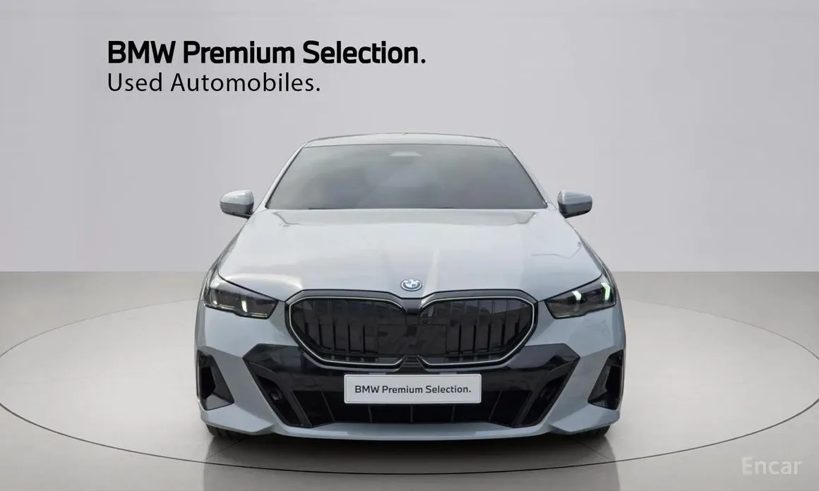 Фото 3 - BMW 5 Series