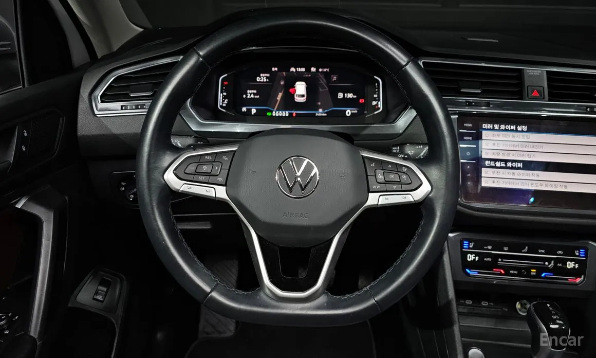 Фото 14 - Volkswagen Tiguan