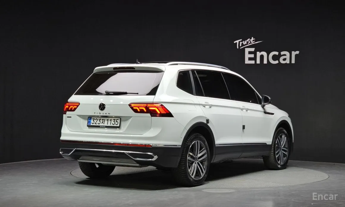 Фото 2 - Volkswagen Tiguan