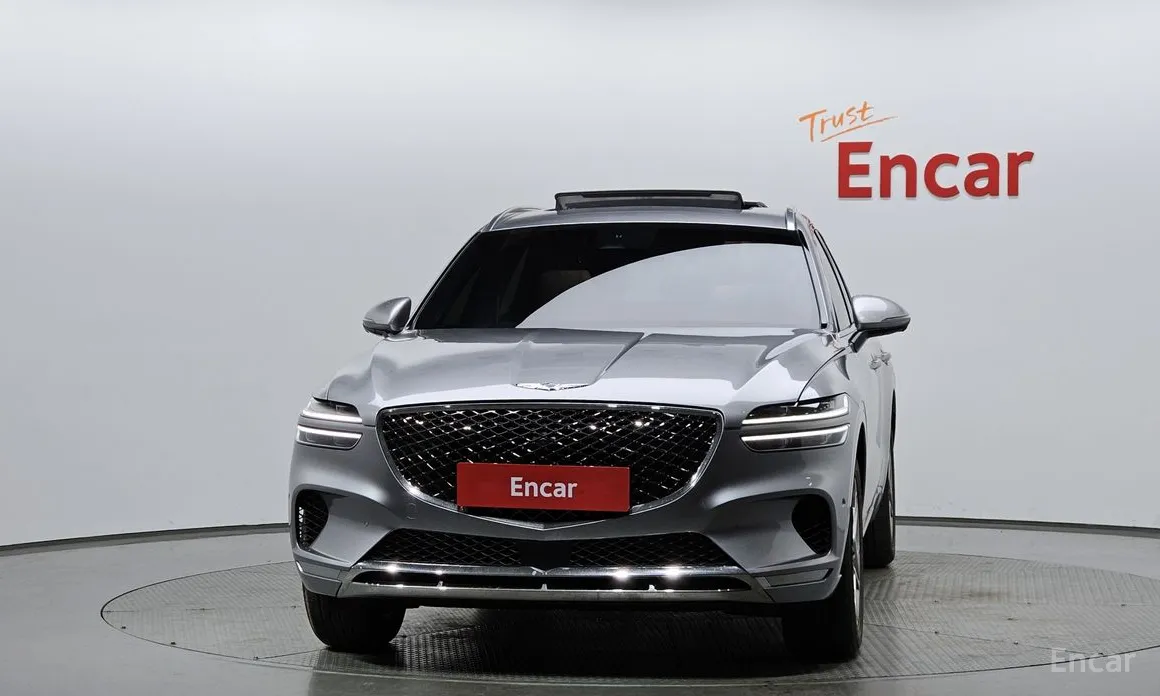 Фото 3 - Genesis GV70