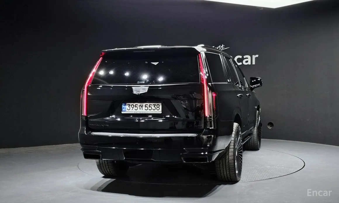 Cadillac Escalade 2021 6.2