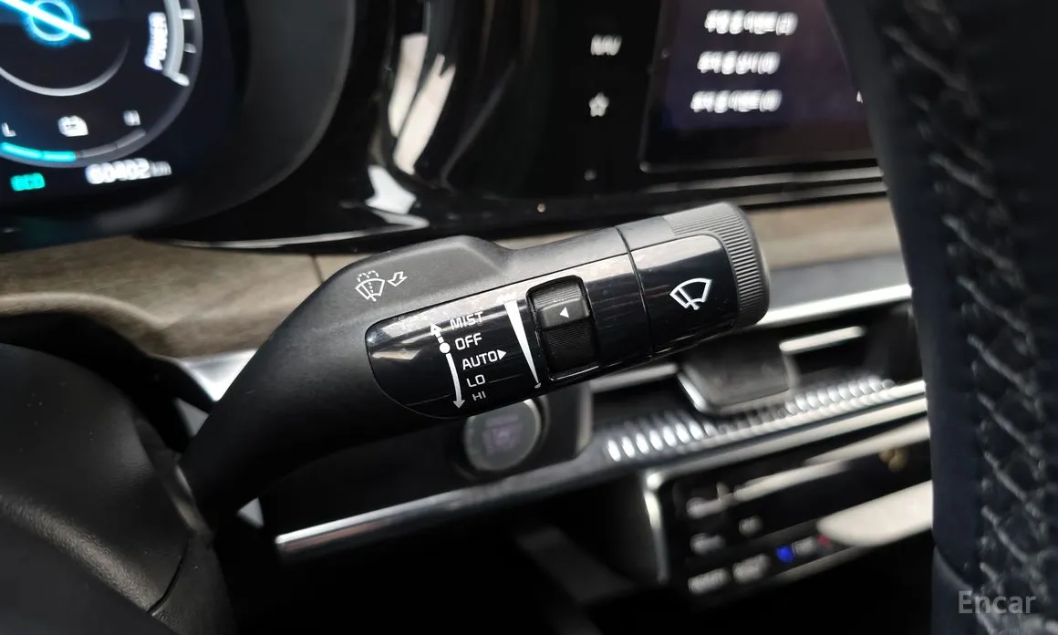 Фото 16 - Kia K5