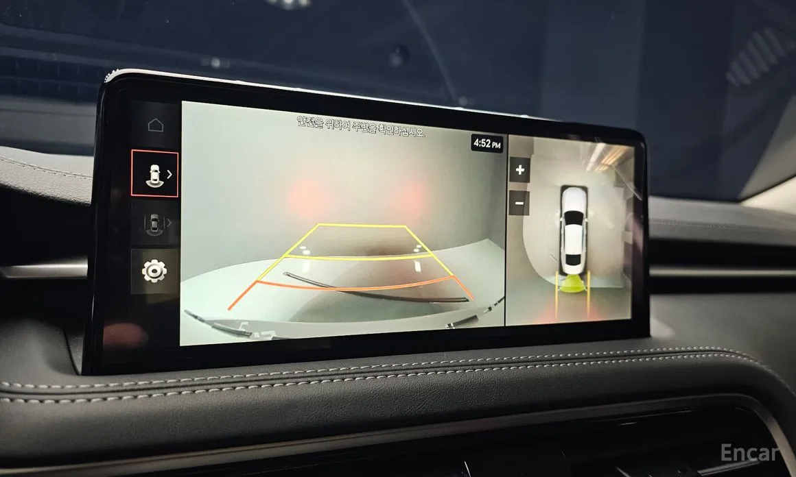 Фото 15 - Genesis G70