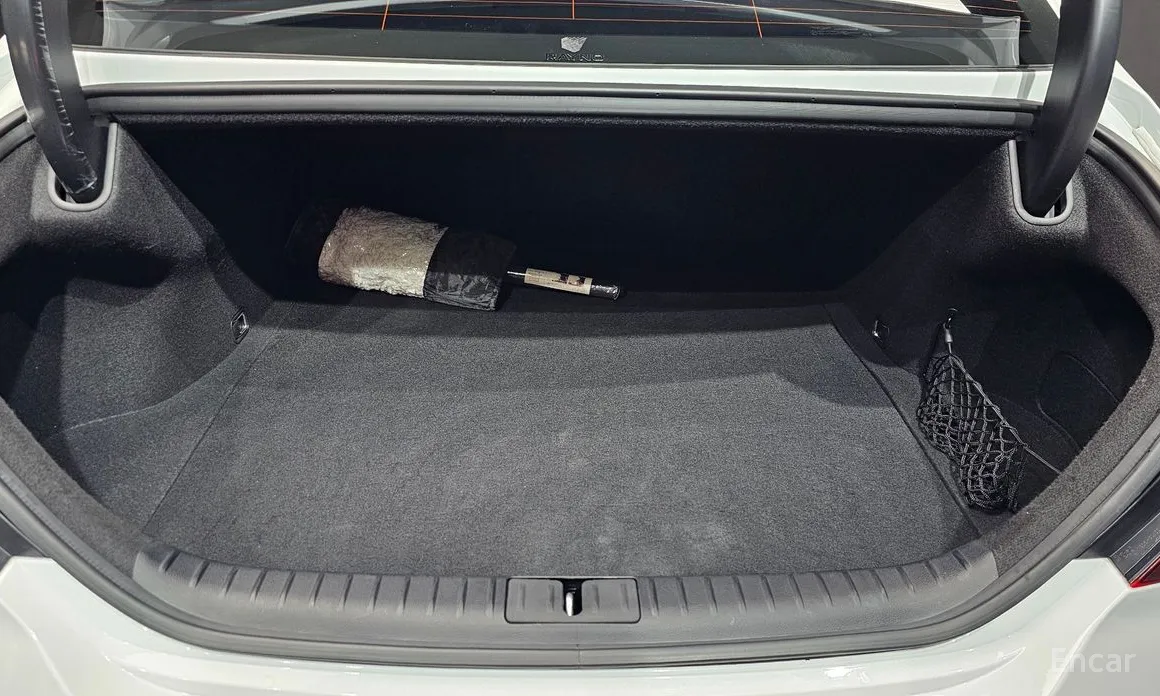 Фото 20 - Genesis G70