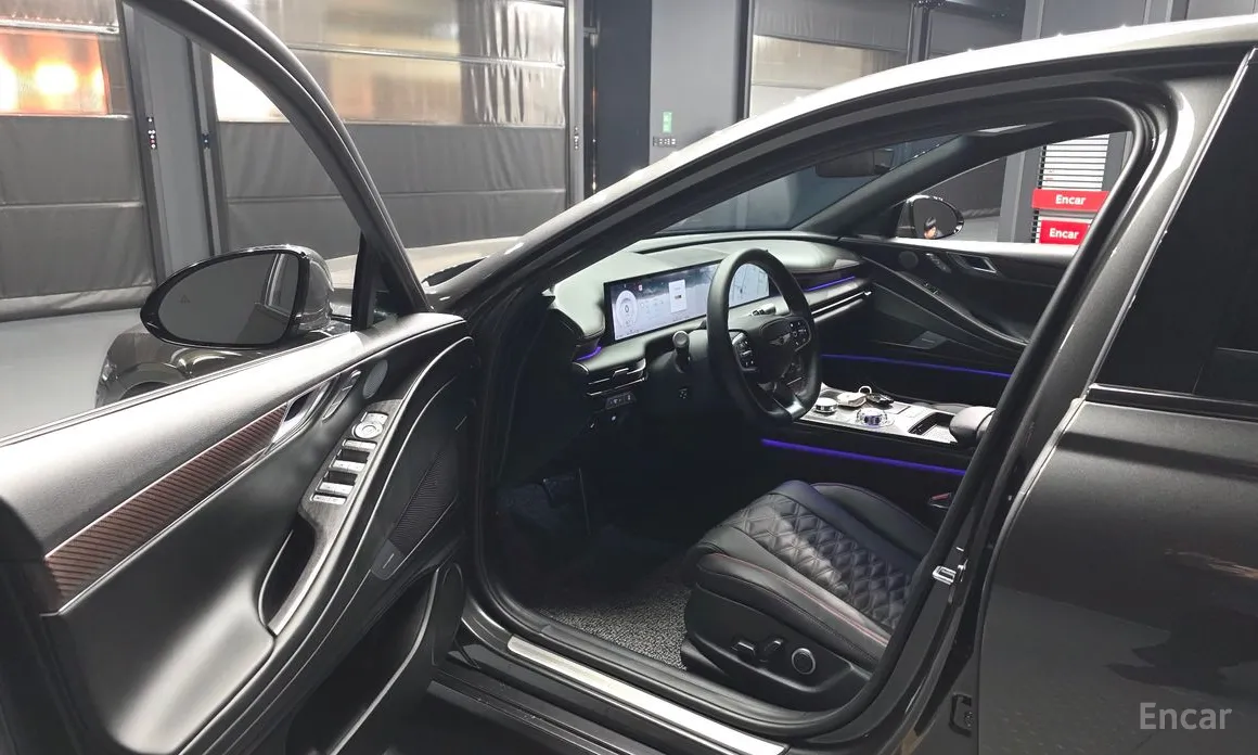 Фото 10 - Genesis G80