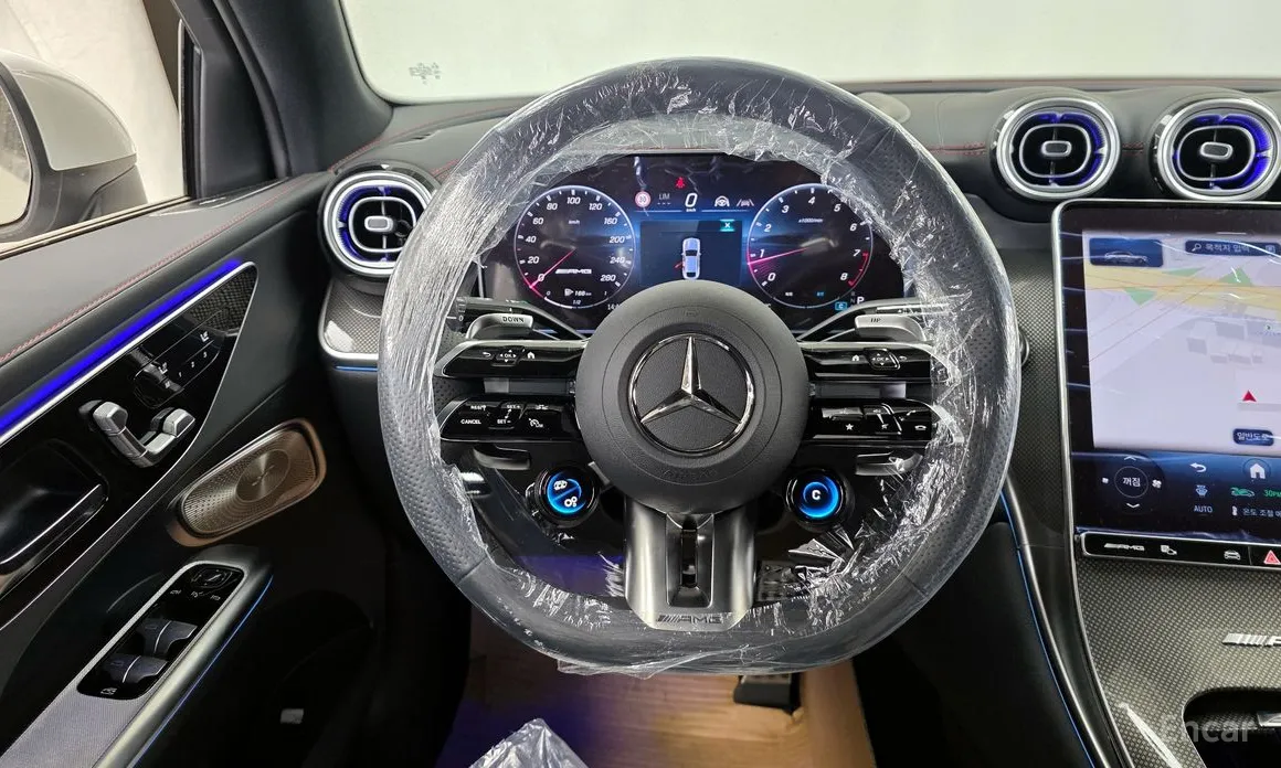 Фото 13 - Mercedes-Benz GLC-Class