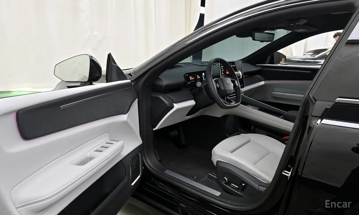 Фото 10 - Polestar 4