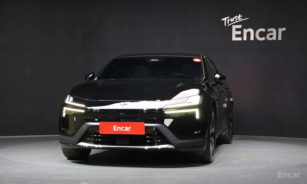 Фото 3 - Polestar 4