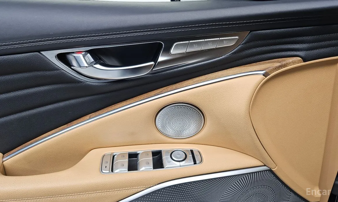 Фото 13 - Kia K9