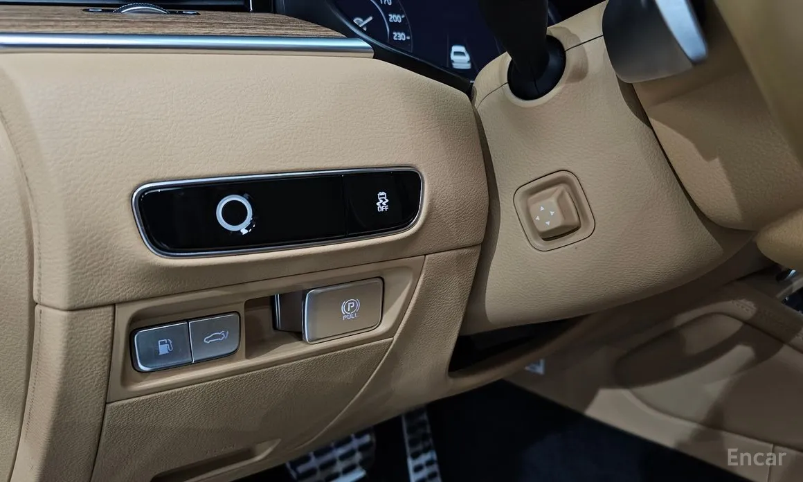 Фото 14 - Kia K9