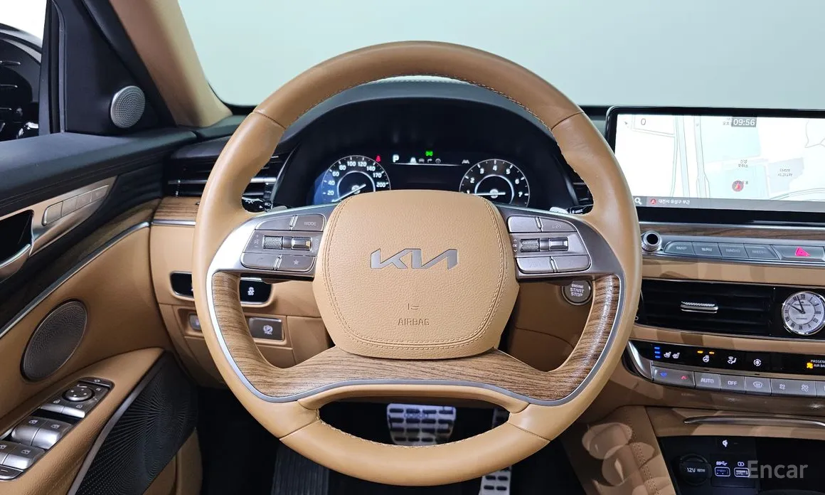 Фото 15 - Kia K9