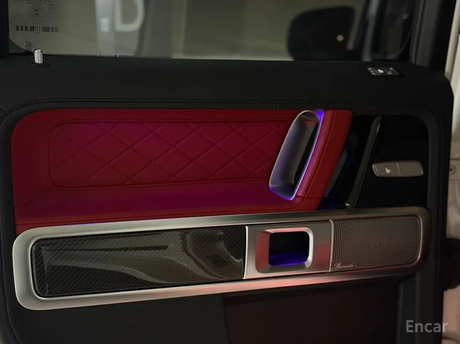 Фото 8 - Mercedes-Benz G-Class