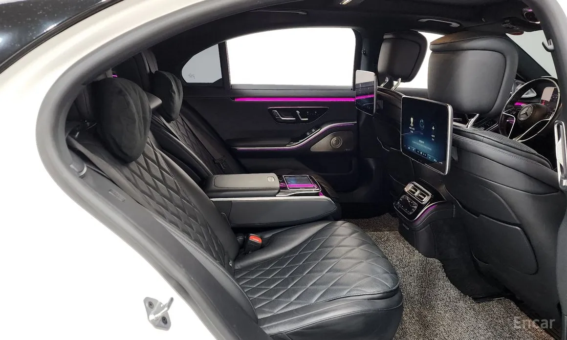 Фото 12 - Mercedes-Benz S-Class