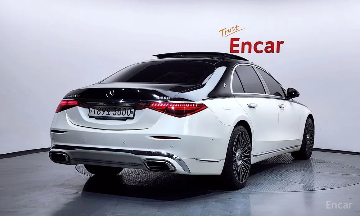 Фото 2 - Mercedes-Benz S-Class