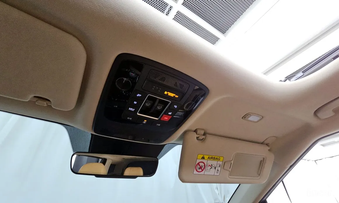 Фото 17 - Kia Carnival