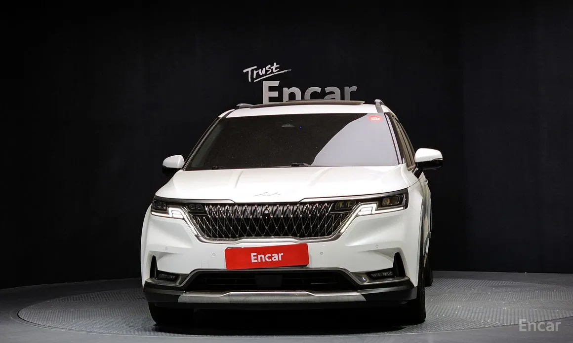 Фото 3 - Kia Carnival