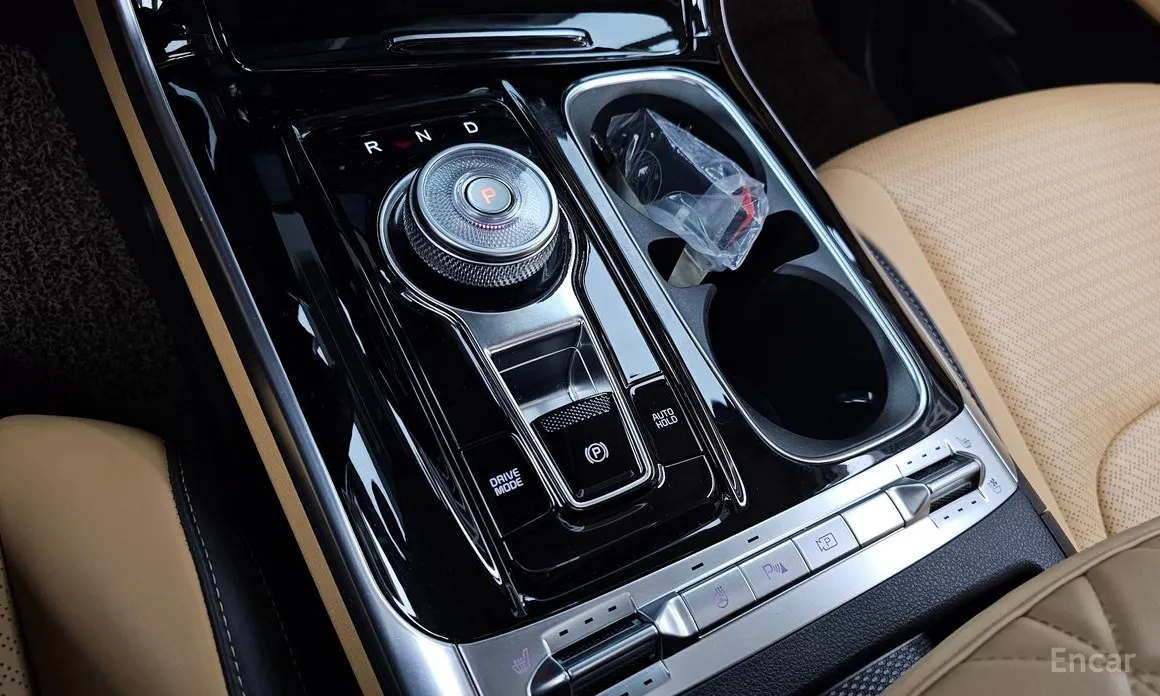 Фото 9 - Kia Carnival