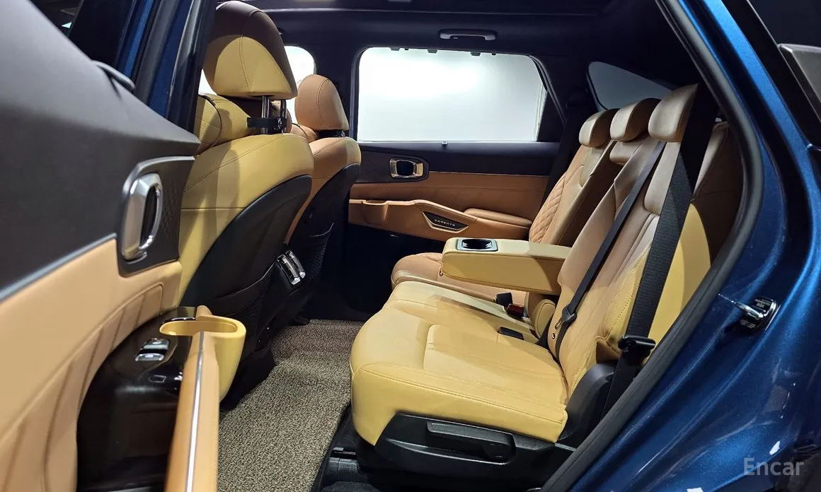 Фото 12 - Kia Sorento